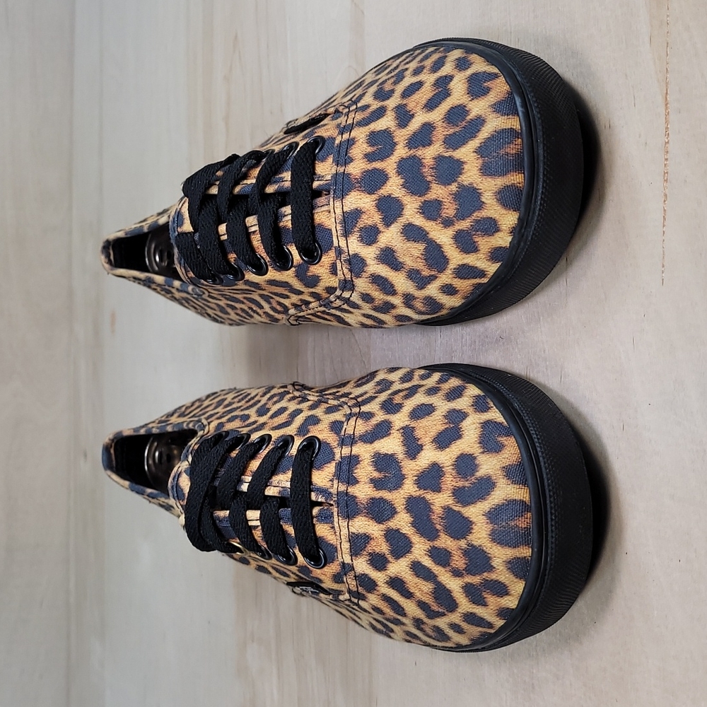 Vans Leopard-Print Low Top Sneakers in Tan and Black - Picture 3 of 10